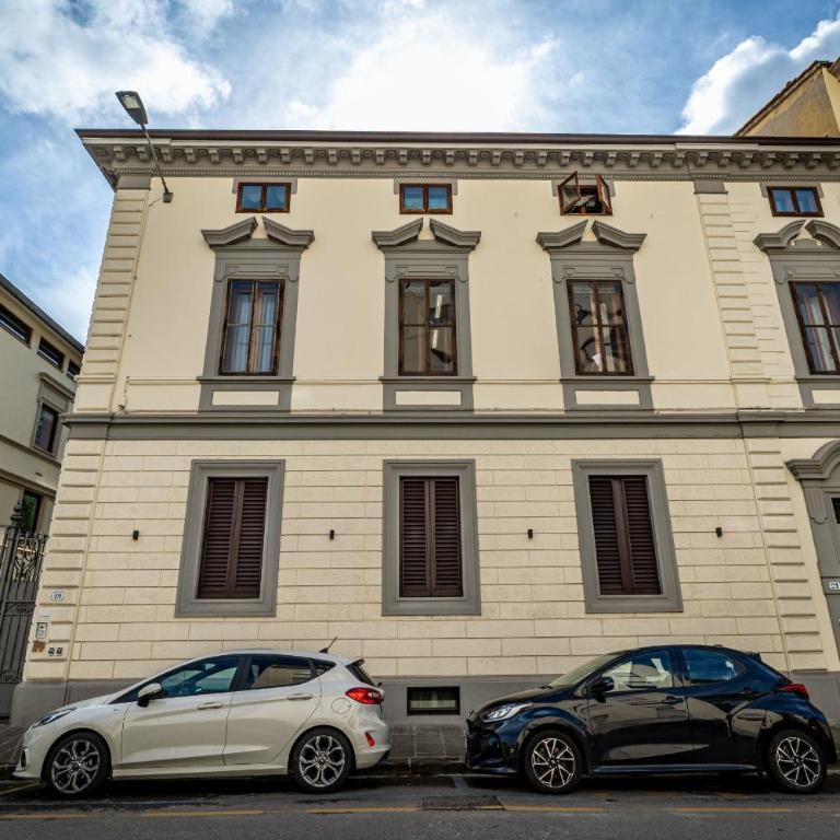 Residenza D Epoca five suites - Il Magnifico - Camera King con Balcone - 19