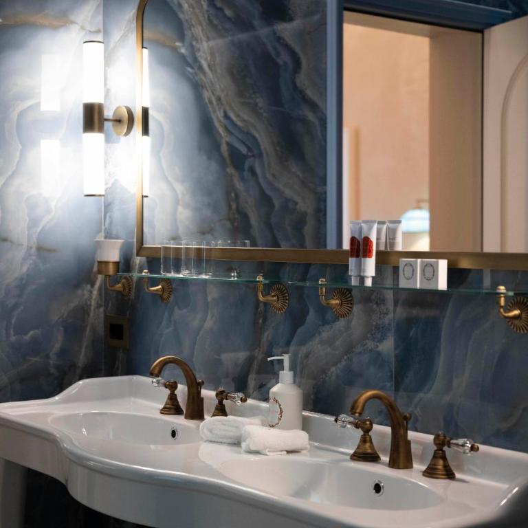 Palazzo Sogni - Deluxe Suite - 11