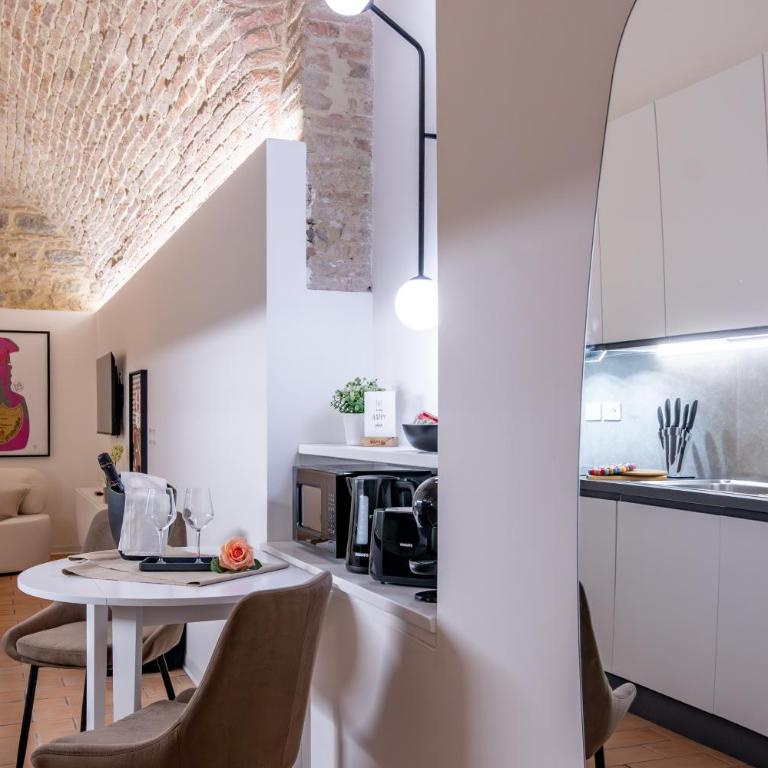 MAMO Queen & King Side Royal Perugia Loft - Apartamento de 2 dormitorios - 15