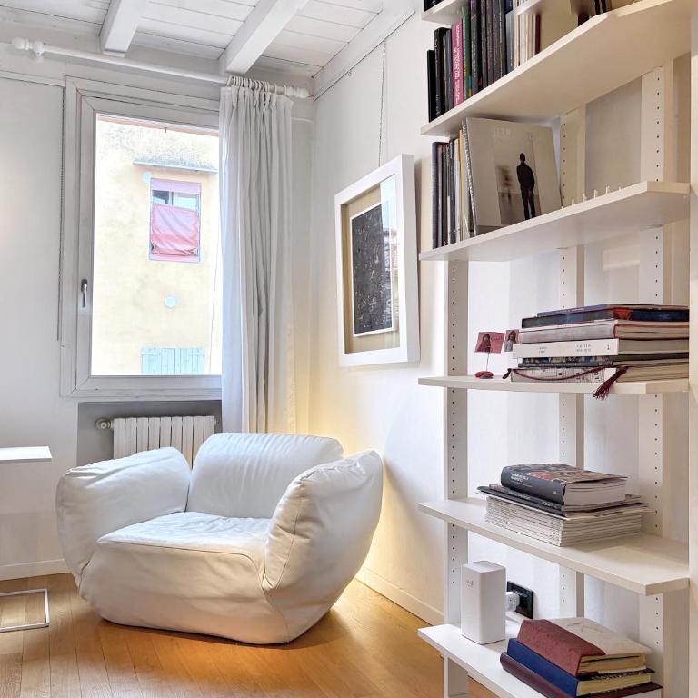 URNEST San Vitale Deluxe - Appartamento con 1 Camera da Letto - 14