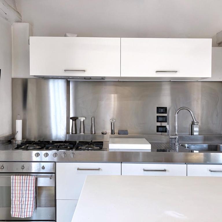 URNEST San Vitale Deluxe - Appartamento con 1 Camera da Letto - 29