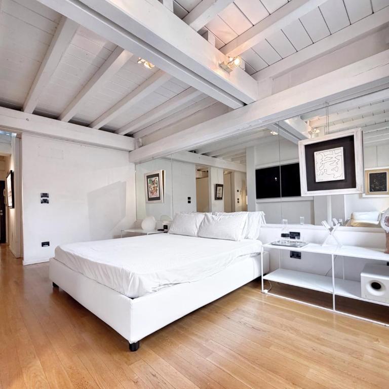 URNEST San Vitale Deluxe - Appartamento con 1 Camera da Letto - 10