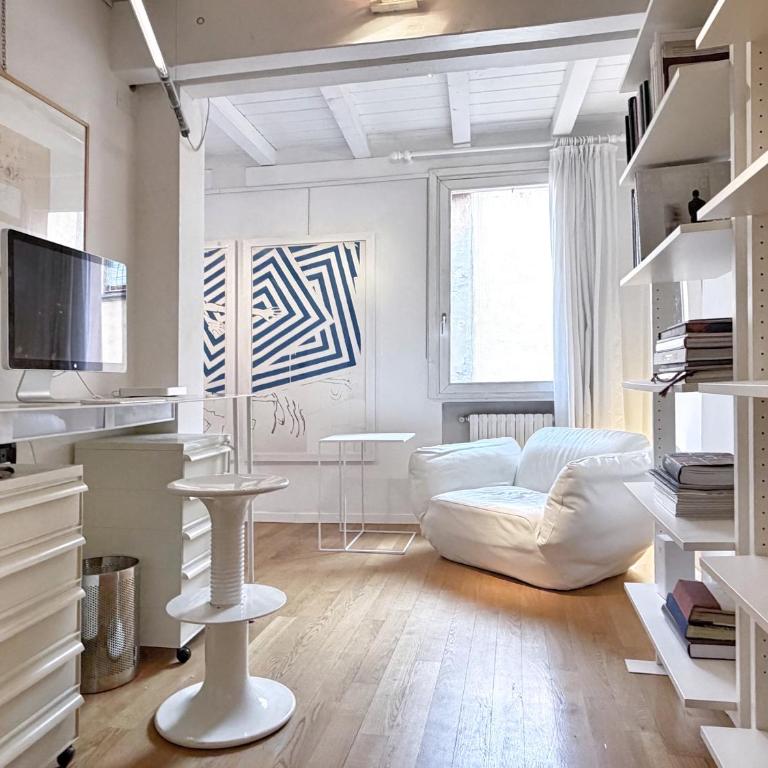 URNEST San Vitale Deluxe - Appartamento con 1 Camera da Letto - 12