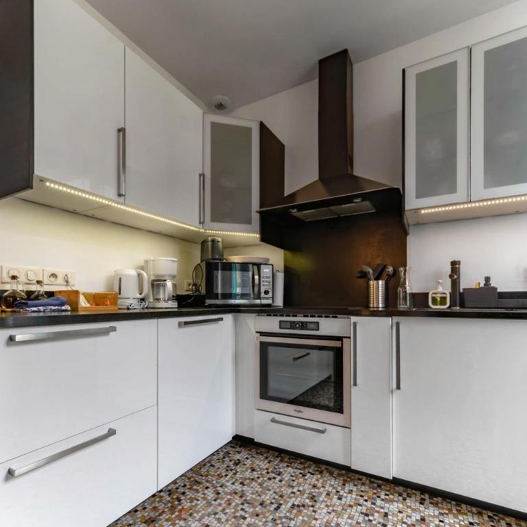 Très Grande Maison Germot - Jusqu'à 18 personnes - Maison 7 Chambres - 4