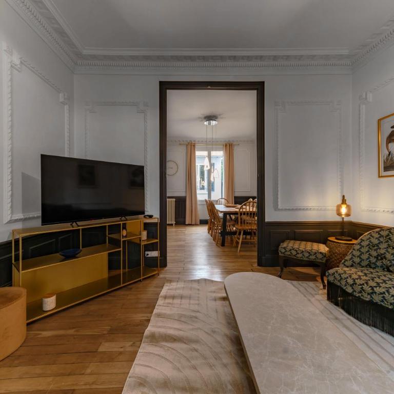 Très Grande Maison Germot - Jusqu'à 18 personnes - Maison 7 Chambres - 66