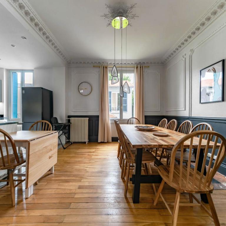 Très Grande Maison Germot - Jusqu'à 18 personnes - Maison 7 Chambres - 69