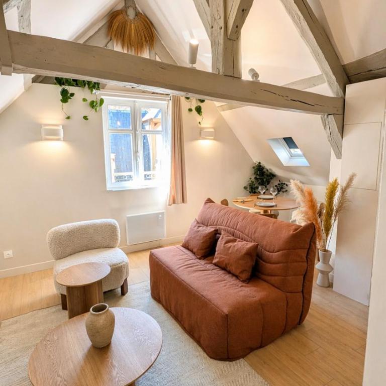 Maison LARIVEY 21 - Studio Apartment with One Double Bed - 17
