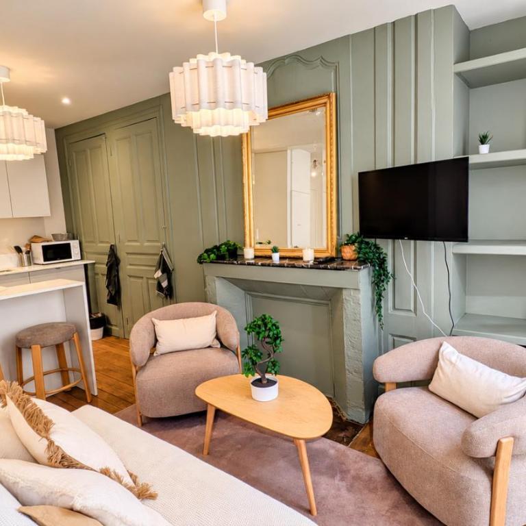 Maison LARIVEY 21 - Studio Apartment with One Double Bed - 8