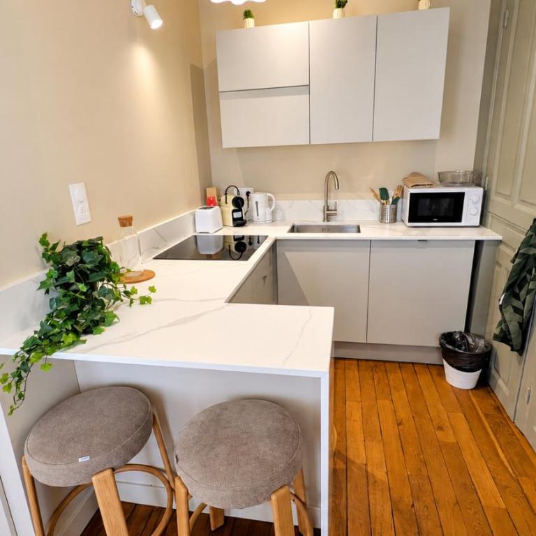 Maison LARIVEY 21 - Studio Apartment with One Double Bed - 13