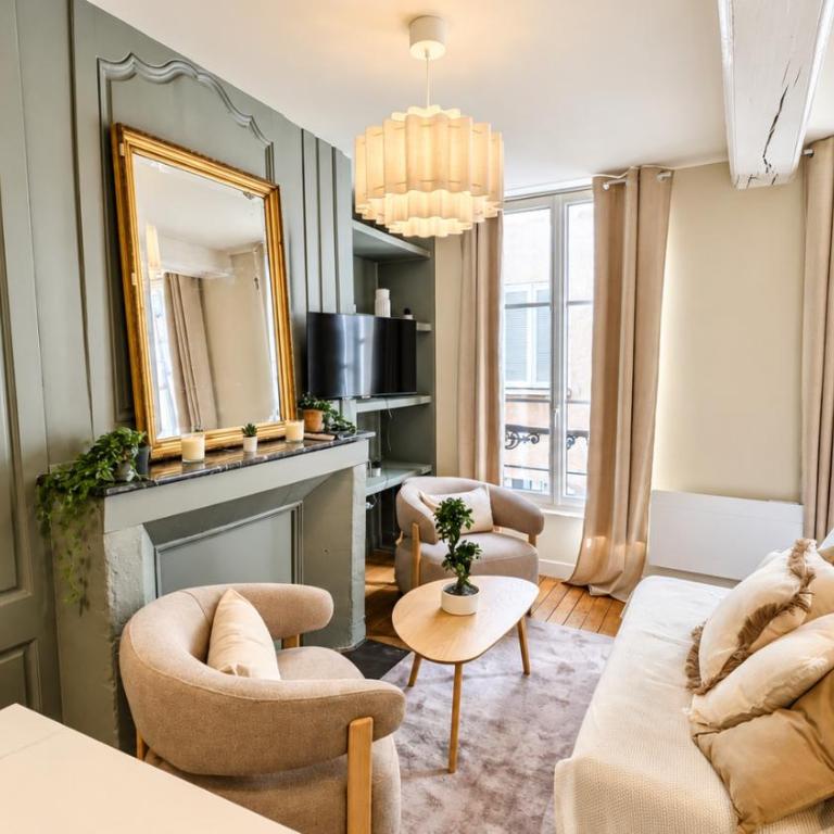 Maison LARIVEY 21 - Studio Apartment with One Double Bed - 9
