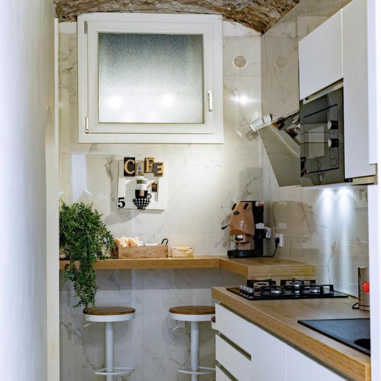 Modern Design luxury apartment Salerno center - Appartamento con 1 Camera da Letto - 2
