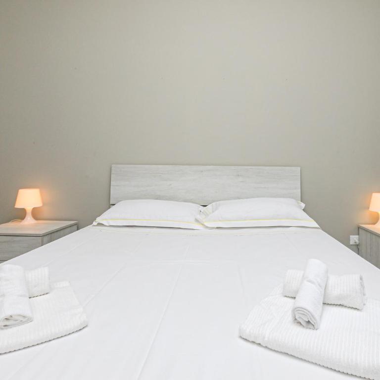 Apartments in Palazzo San Paolo with balconies by ML WHITE HOUSE - Appartamento con 2 Camere da Letto e Balcone - 20