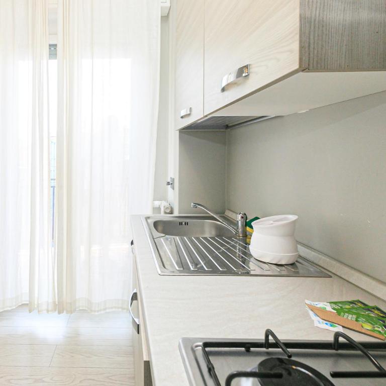Apartments in Palazzo San Paolo with balconies by ML WHITE HOUSE - Appartamento con 2 Camere da Letto e Balcone - 11