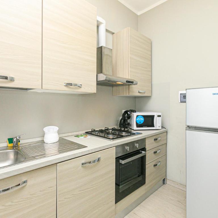 Apartments in Palazzo San Paolo with balconies by ML WHITE HOUSE - Appartamento con 2 Camere da Letto e Balcone - 6