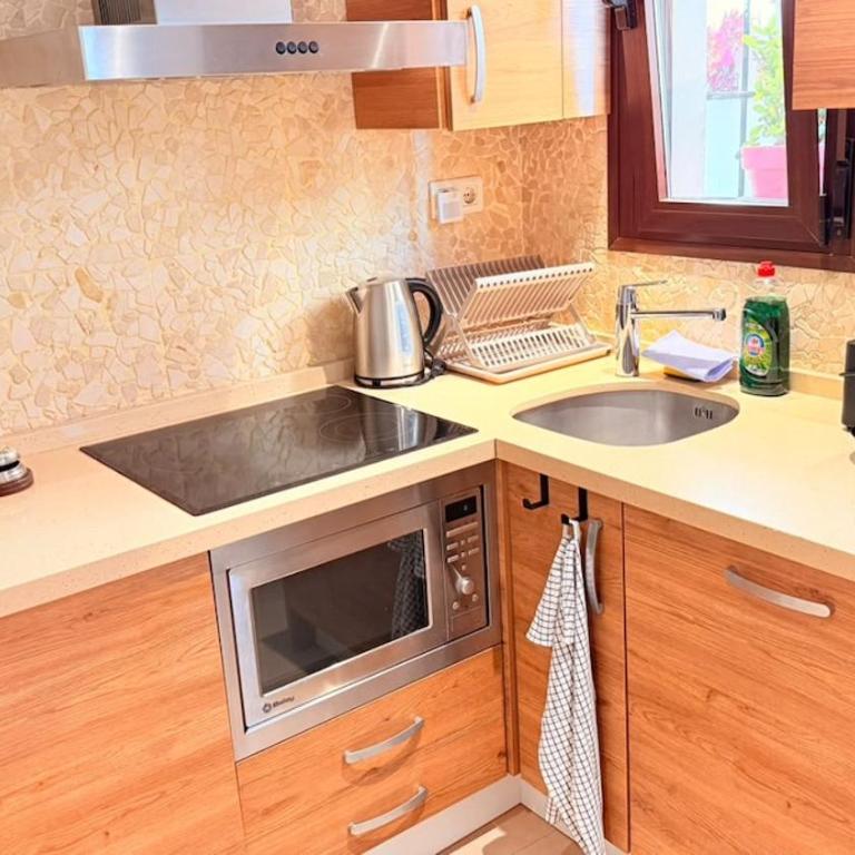 RoomCity Estepona - Casa Mondejar - Old Town - One-Bedroom Apartment - 3