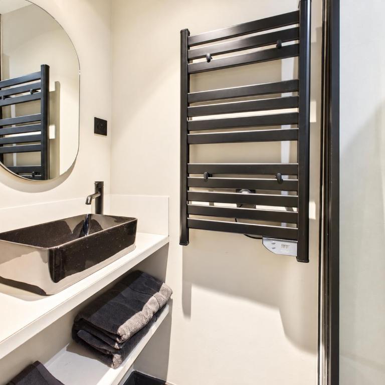 Maison LARIVEY 21 - Studio Apartment with One Double Bed - 13