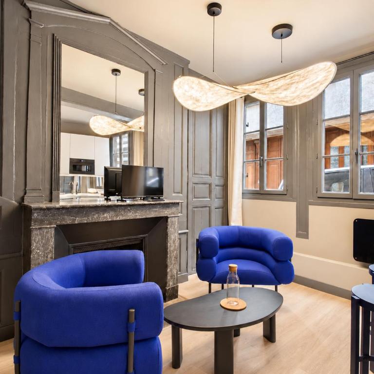 Maison LARIVEY 21 - Studio Apartment with One Double Bed - 2