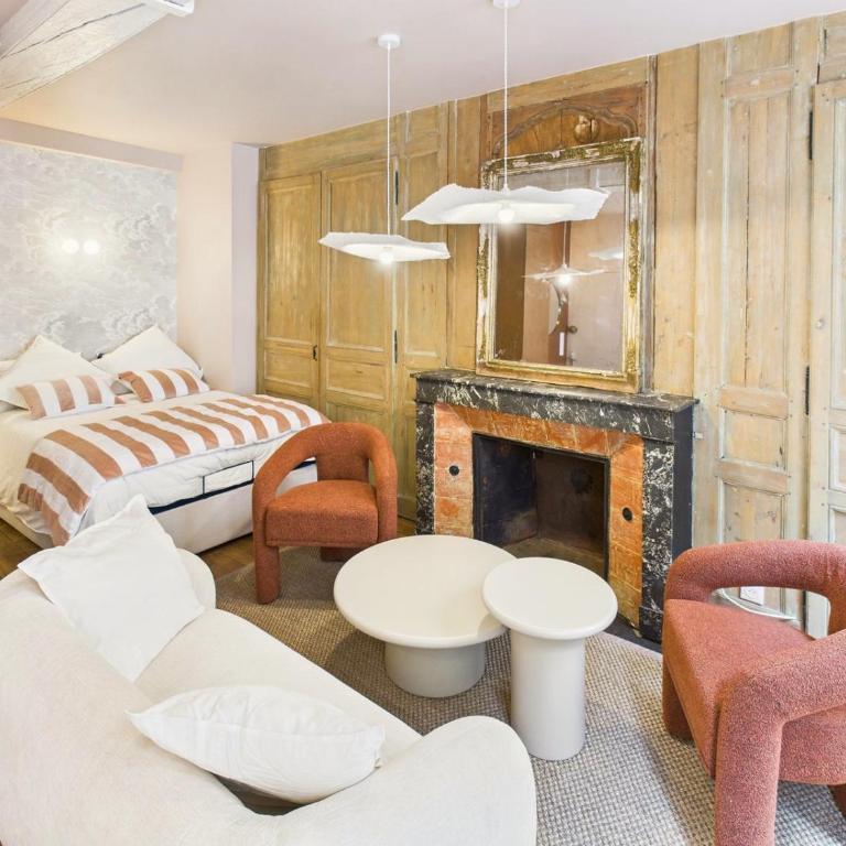 Maison LARIVEY 21 - Studio Apartment with One Double Bed - 1