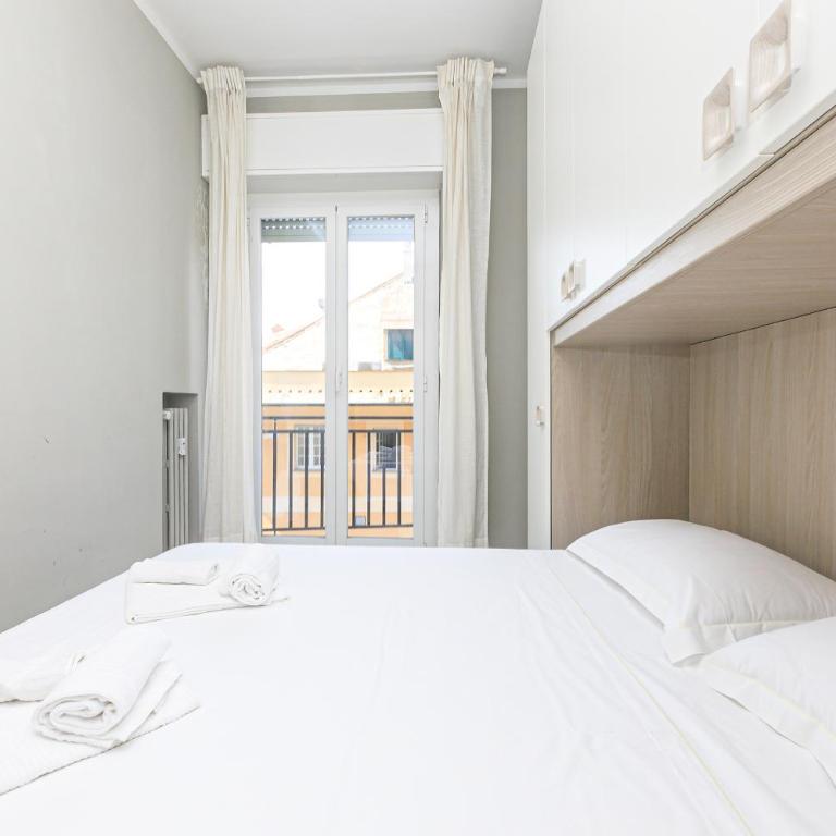 Apartments in Palazzo San Paolo with balconies by ML WHITE HOUSE - Appartamento Deluxe con 2 Camere da Letto e Balcone - 20