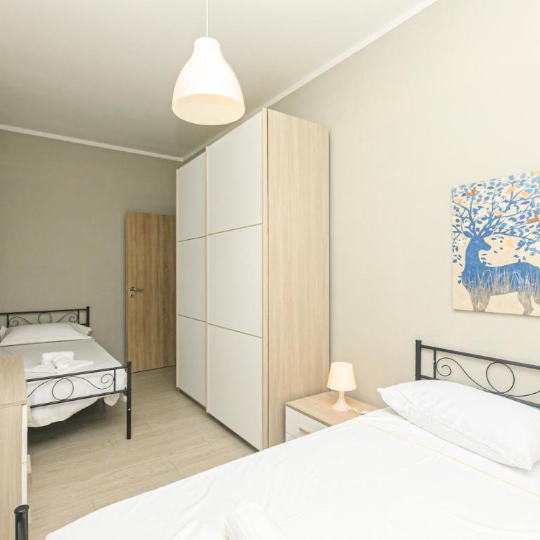Apartments in Palazzo San Paolo with balconies by ML WHITE HOUSE - Appartamento Deluxe con 2 Camere da Letto e Balcone - 5