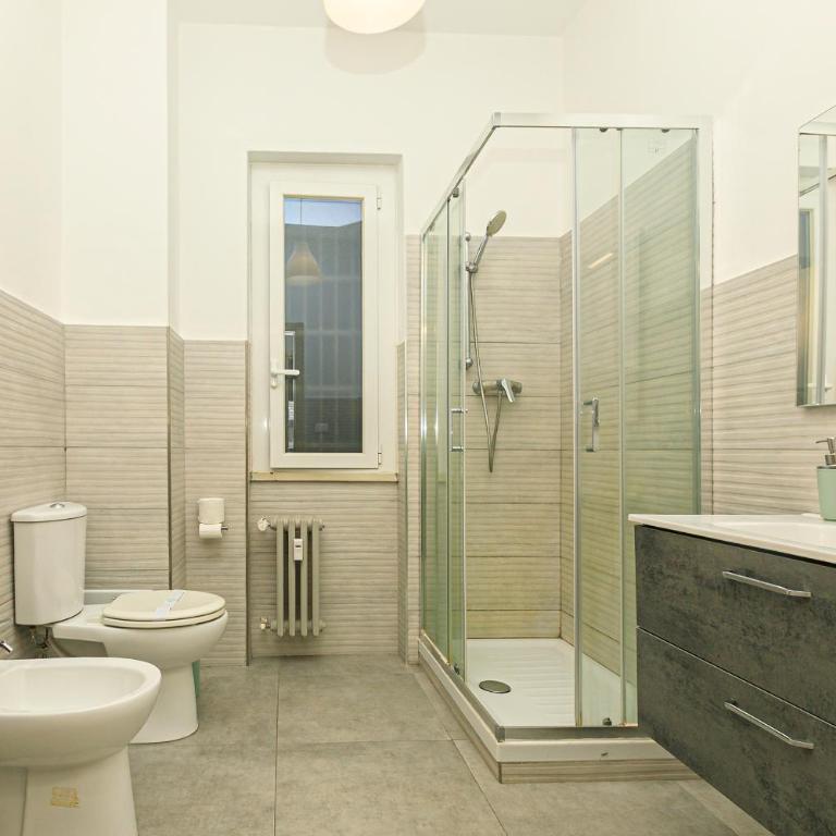 Apartments in Palazzo San Paolo with balconies by ML WHITE HOUSE - Appartamento Deluxe con 2 Camere da Letto e Balcone - 1