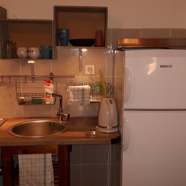 Apartments Paradiso - Dvokrevetna Soba sa Zasebnim Krevetima i Balkonom - 4