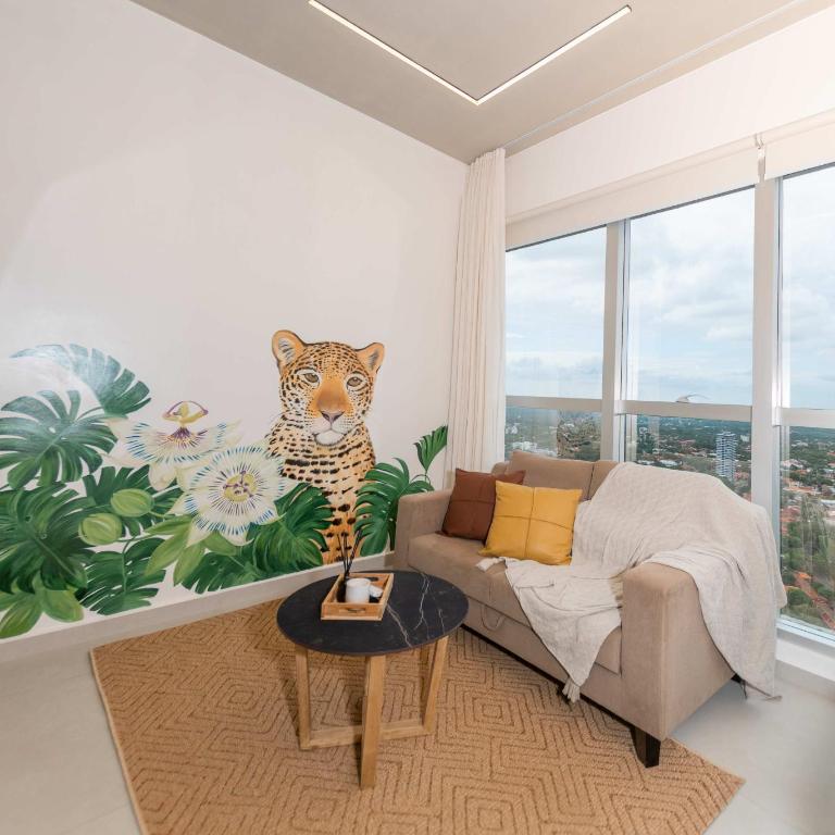 Skyline Luxury One BR in Petra Tower Pool & Views - Apartamento - 2
