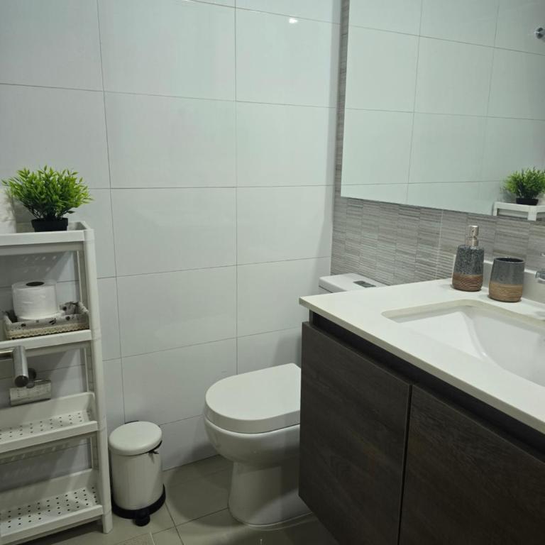 Excelente ubicacion Tranquilo departamento - One-Bedroom Apartment - 7