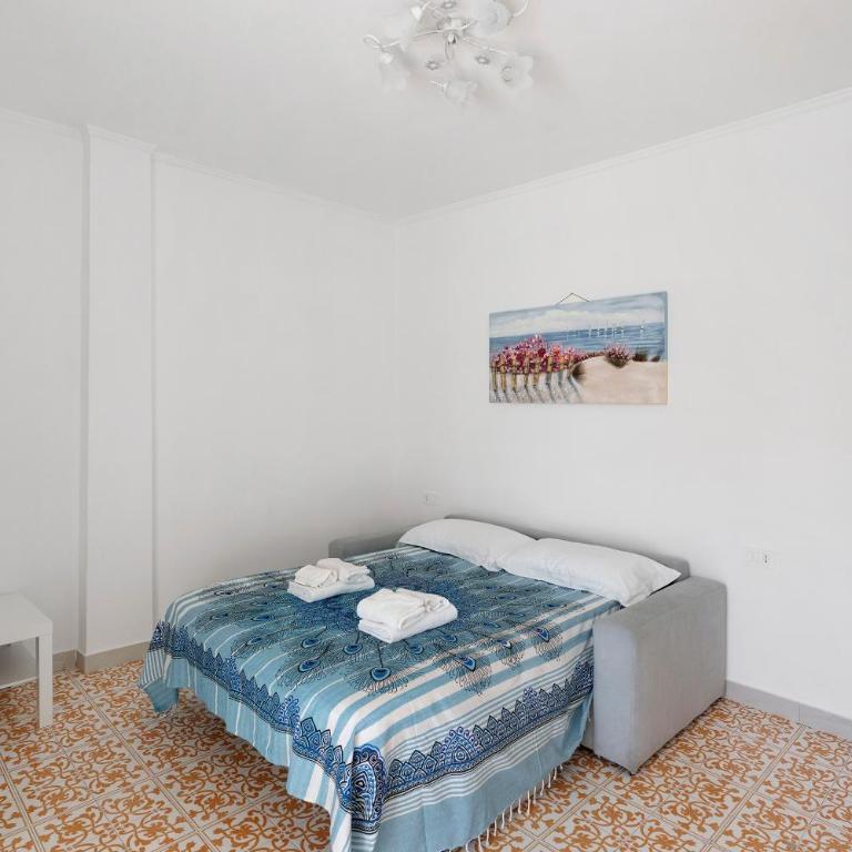 Anna & Roberto Suite Sorrento - Habitación Cuádruple con ducha - 20