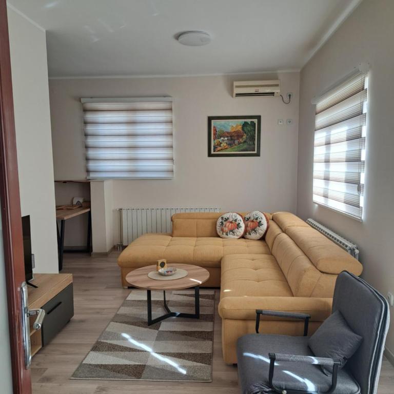 Apartmani Rada - Apartment mit 2 Schlafzimmern - 1