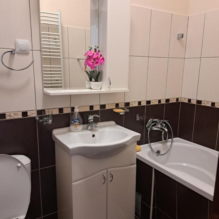 Apartmani Rada - Apartment mit 2 Schlafzimmern - 10