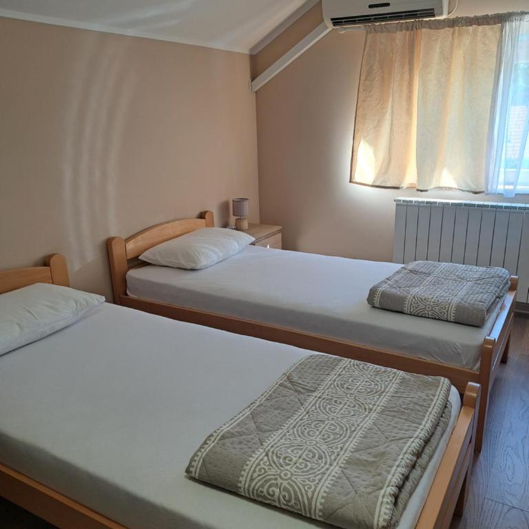 Apartmani Rada - Apartment mit 2 Schlafzimmern - 15