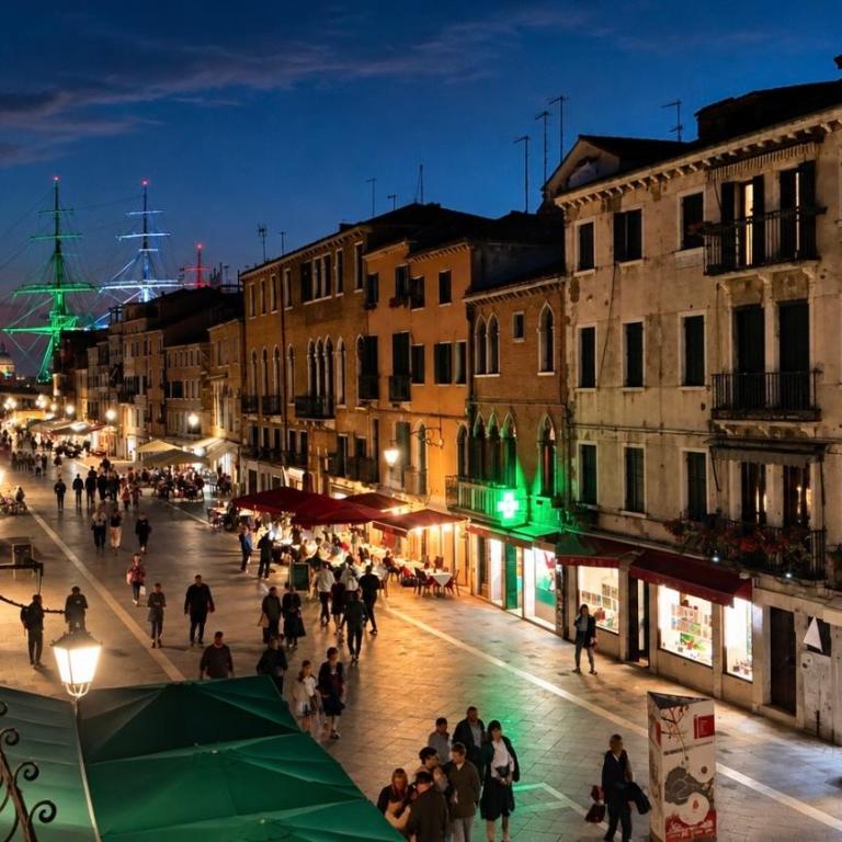 Venetian Rooftop in Via Garibaldi by Ca-Sa Check - Appartamento - 83