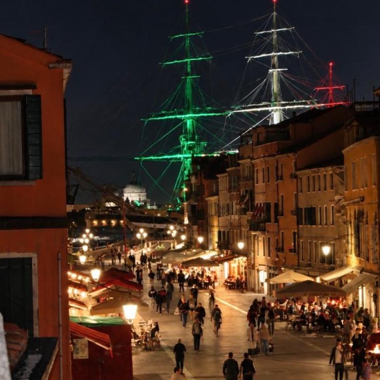 Venetian Rooftop in Via Garibaldi by Ca-Sa Check - Appartamento - 84