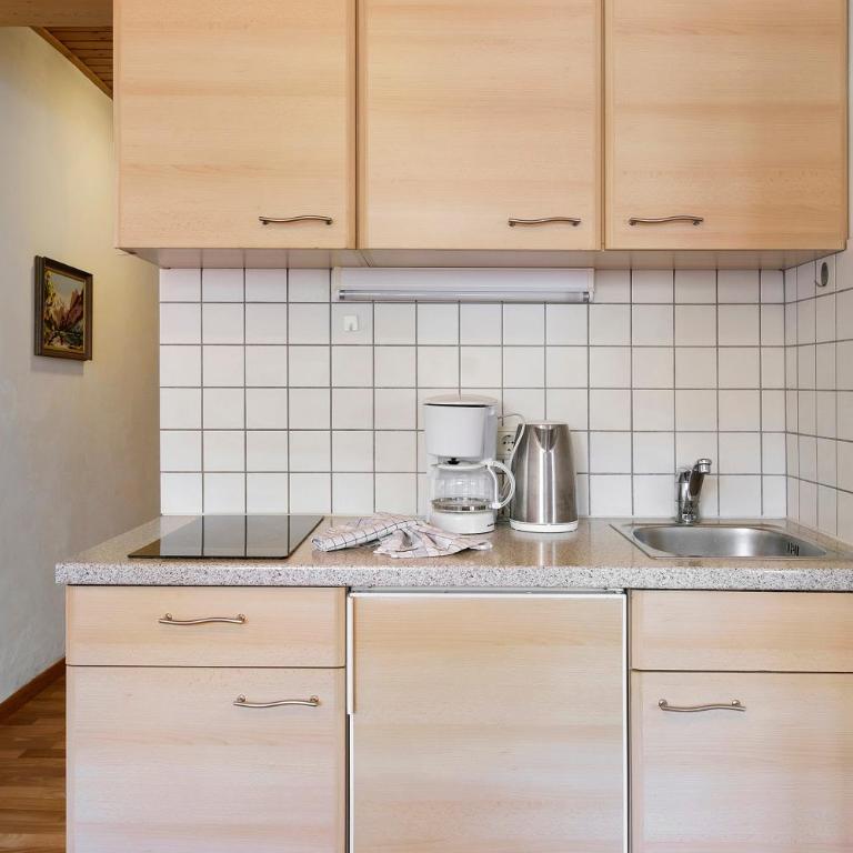 Frelich Apartments - Deluxe-Apartment mit 2 Schlafzimmern und Gartenblick - 17