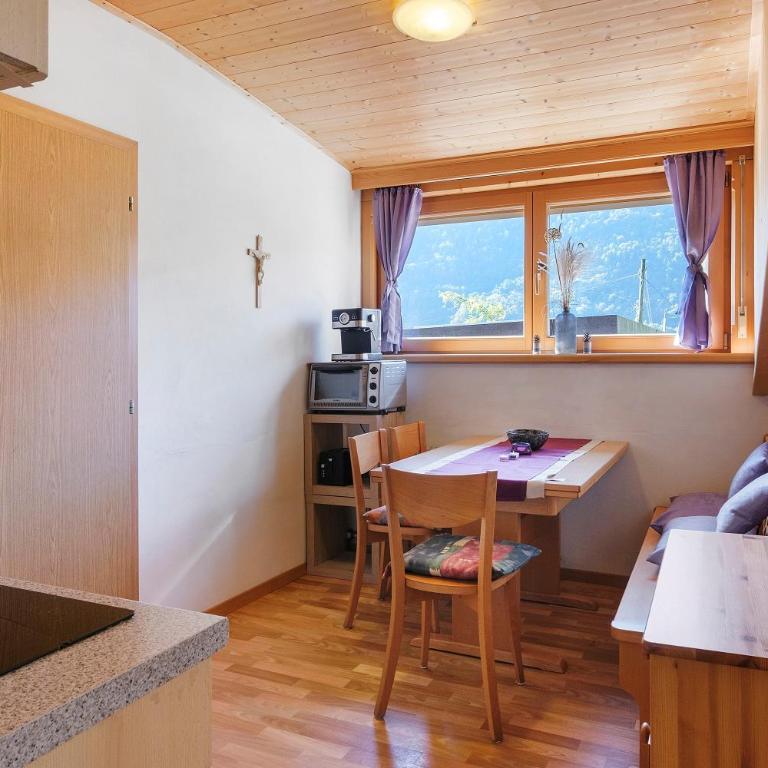 Frelich Apartments - Deluxe-Apartment mit 2 Schlafzimmern und Gartenblick - 12