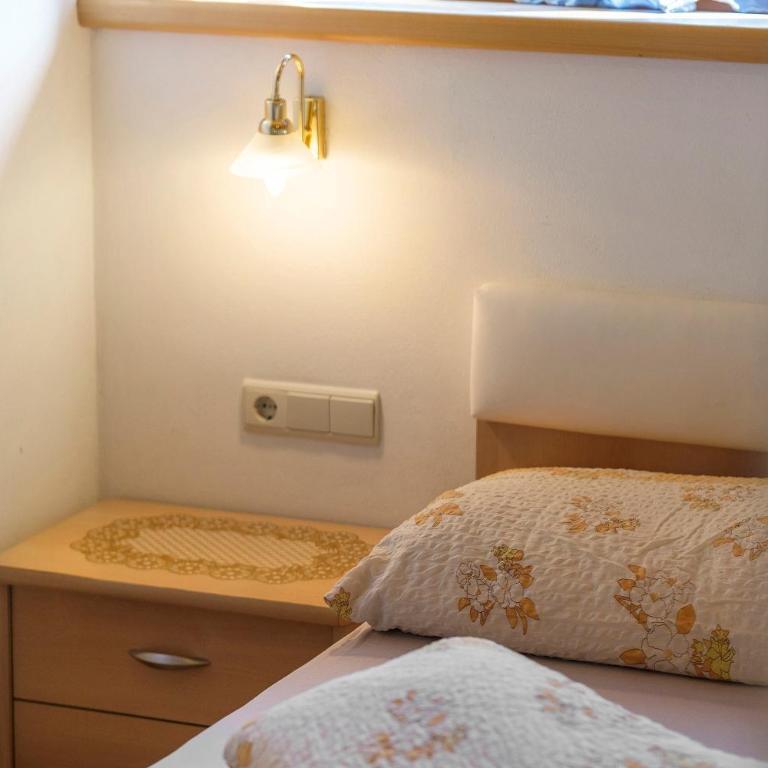 Frelich Apartments - Deluxe-Apartment mit 2 Schlafzimmern und Gartenblick - 11