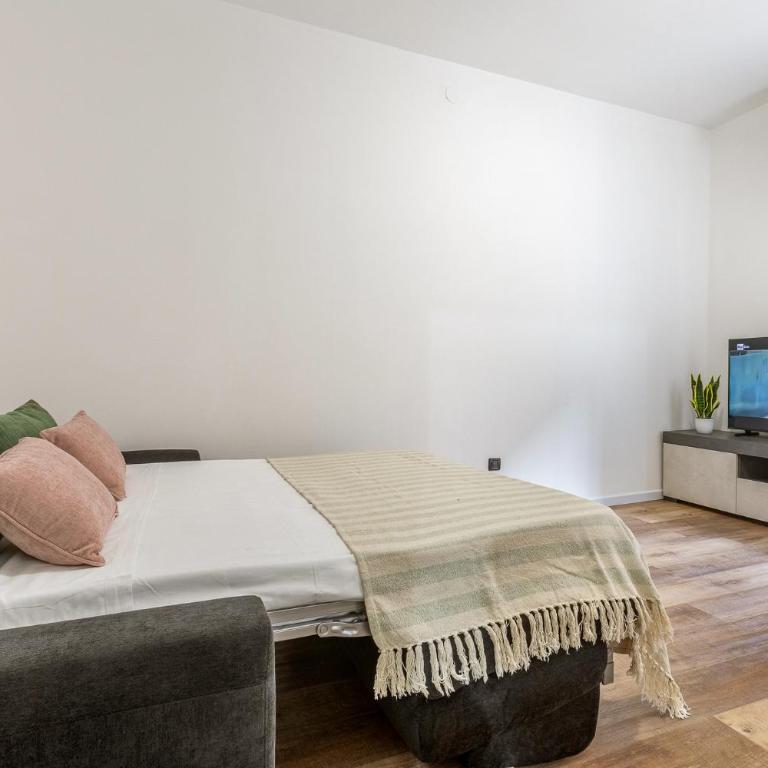 GuestHost - Bright Apartment in Ferrara Center - Appartamento con 3 Camere da Letto - 21