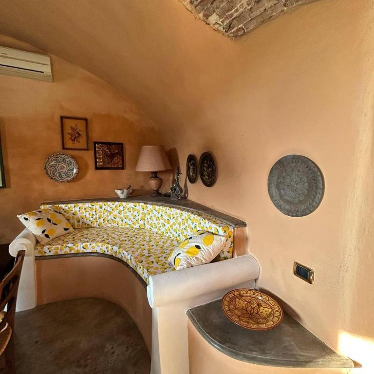 Tenuta Buraggi - Appartamento con 1 Camera da Letto e con Giardino - 12
