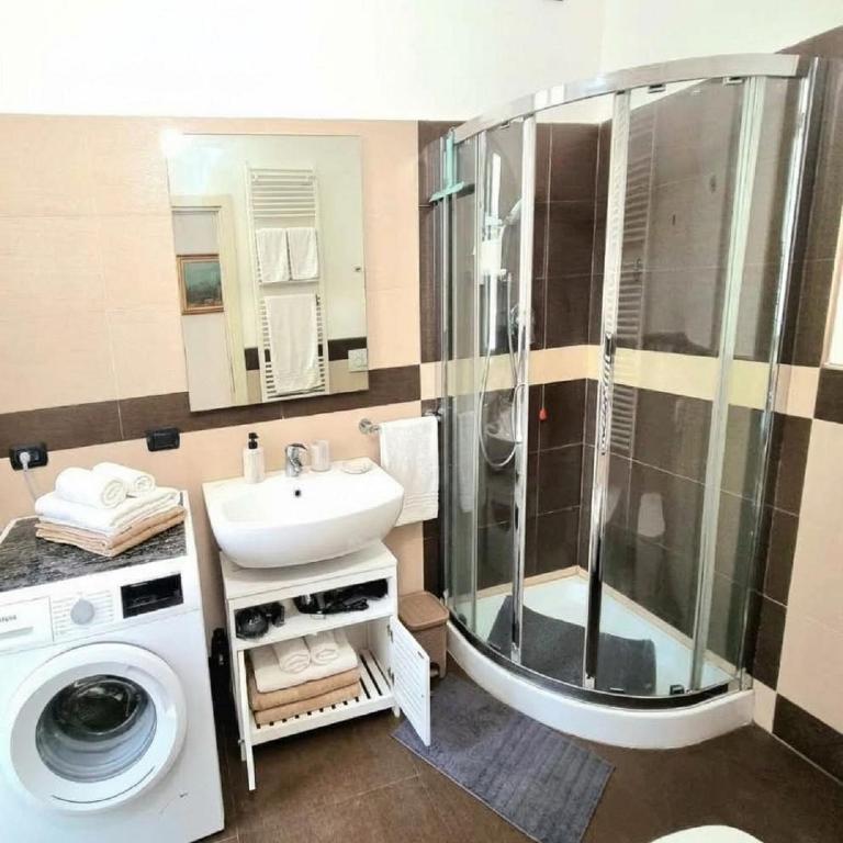 White Truffle Apartment Alba city centre - Appartamento con 1 Camera da Letto e Vista Città - 12