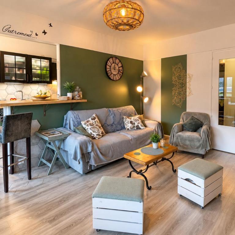 BedinReims la capsule cocon luxueux au cœur de Reims avec free Park - Two-Bedroom Apartment - 13