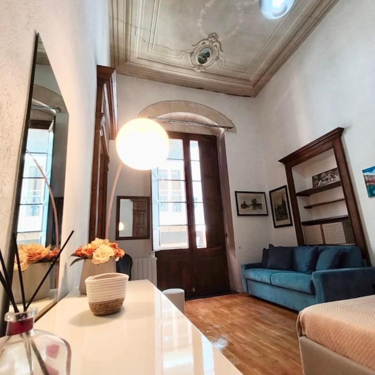 Residenza dei Marchesi - Historic Castello Palace - Two-Bedroom Apartment - 17