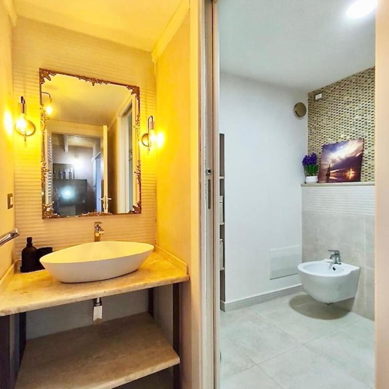 Residenza dei Marchesi - Historic Castello Palace - Two-Bedroom Apartment - 31