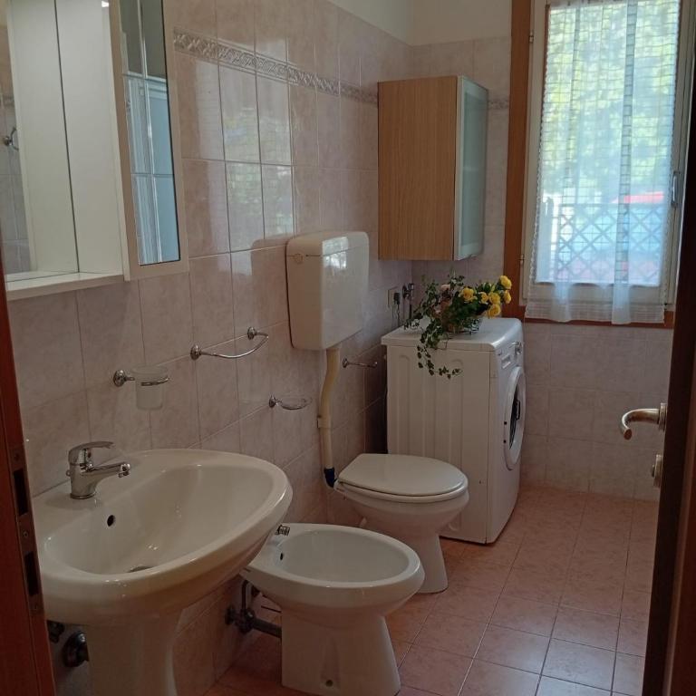 Dina/Viel - Two-Bedroom Bungalow - 5