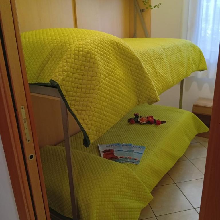 Dina/Viel - Two-Bedroom Bungalow - 8