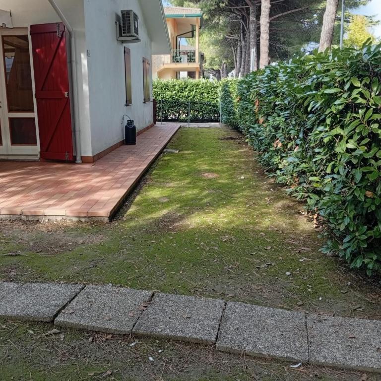 Dina/Viel - Two-Bedroom Bungalow - 16