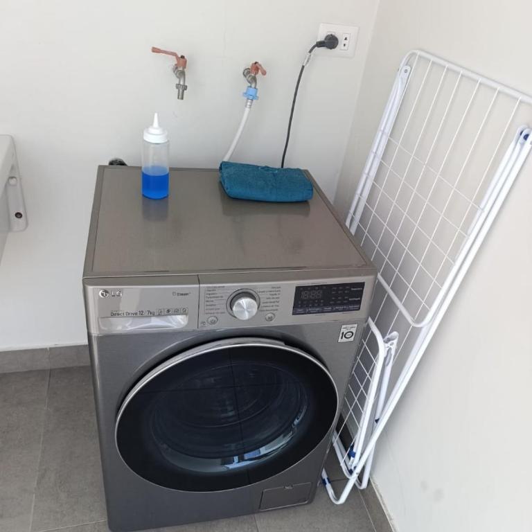 Walk to Larcomar Peaceful 7th Floor Flat AC - Apartamento - 2 niveles - 25
