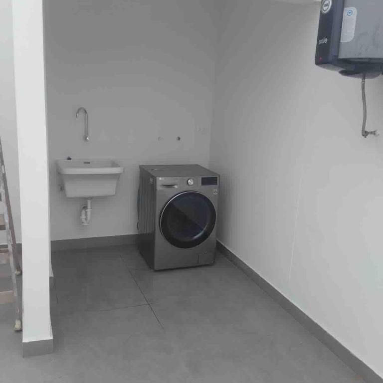 Walk to Larcomar Peaceful 7th Floor Flat AC - Apartamento - 2 niveles - 37