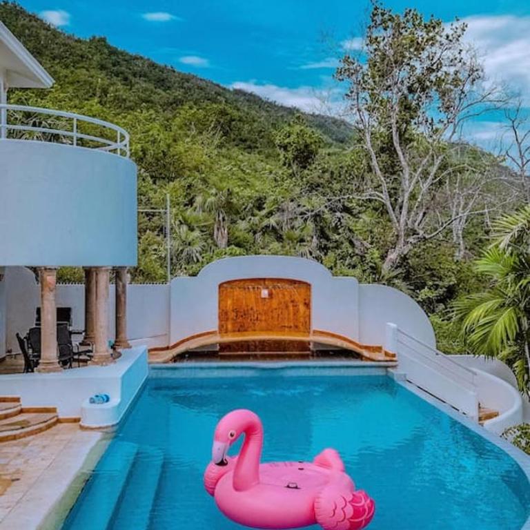 Heated Pool, Chef, Barman & Full Staff Sleeps 30 - Villa - 5