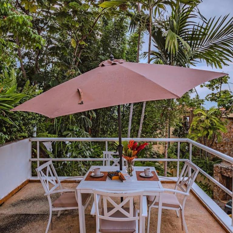 Heated Pool, Chef, Barman & Full Staff Sleeps 30 - Villa - 16
